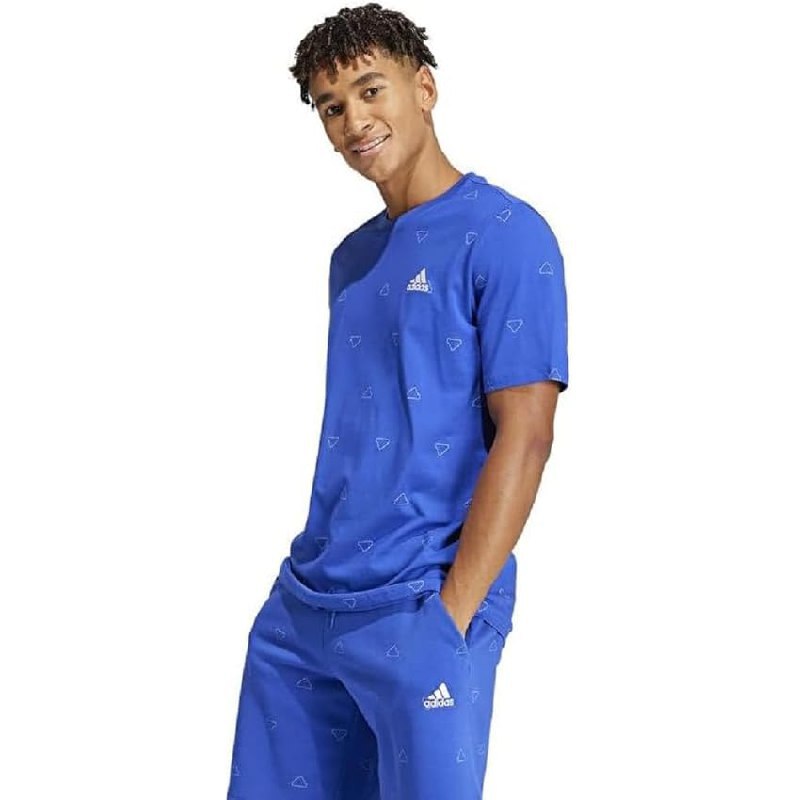 adidas Seasonal Essentials Tee fino al 50% di sconto Deal
