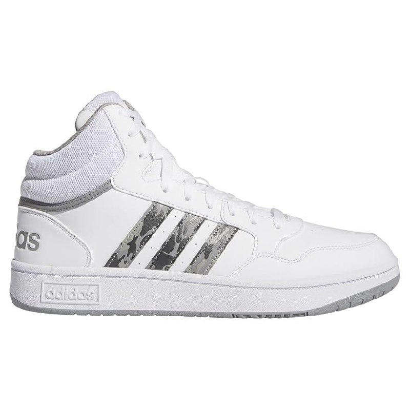 adidas Hoops 3.0: fino al 30% di sconto su Amazon!