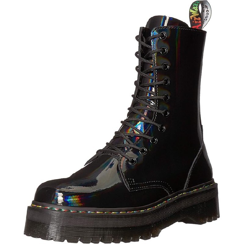 Dr. Martens – Fino al 43% di sconto Offerta