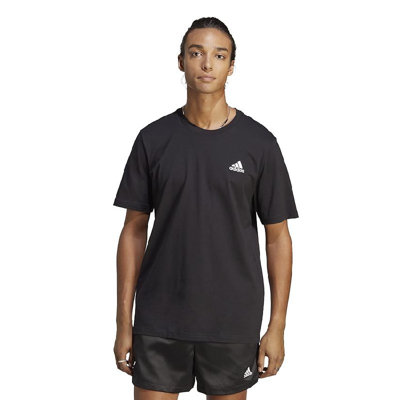 adidas Essentials: fino al 50% di sconto Su Maglietta