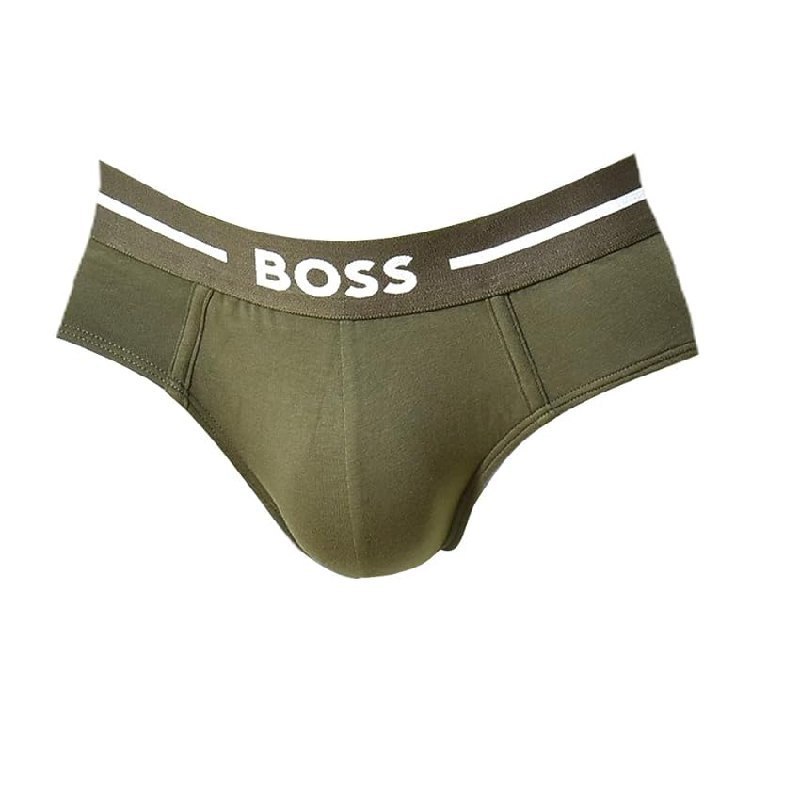 BOSS Tronco Uomo: sconto fino al 50% su Amazon Deal