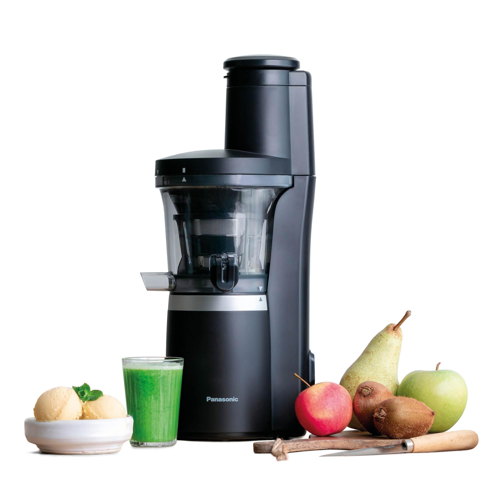 Panasonic Slow Juicer MJ-L700KXE: fino al 24% di sconto